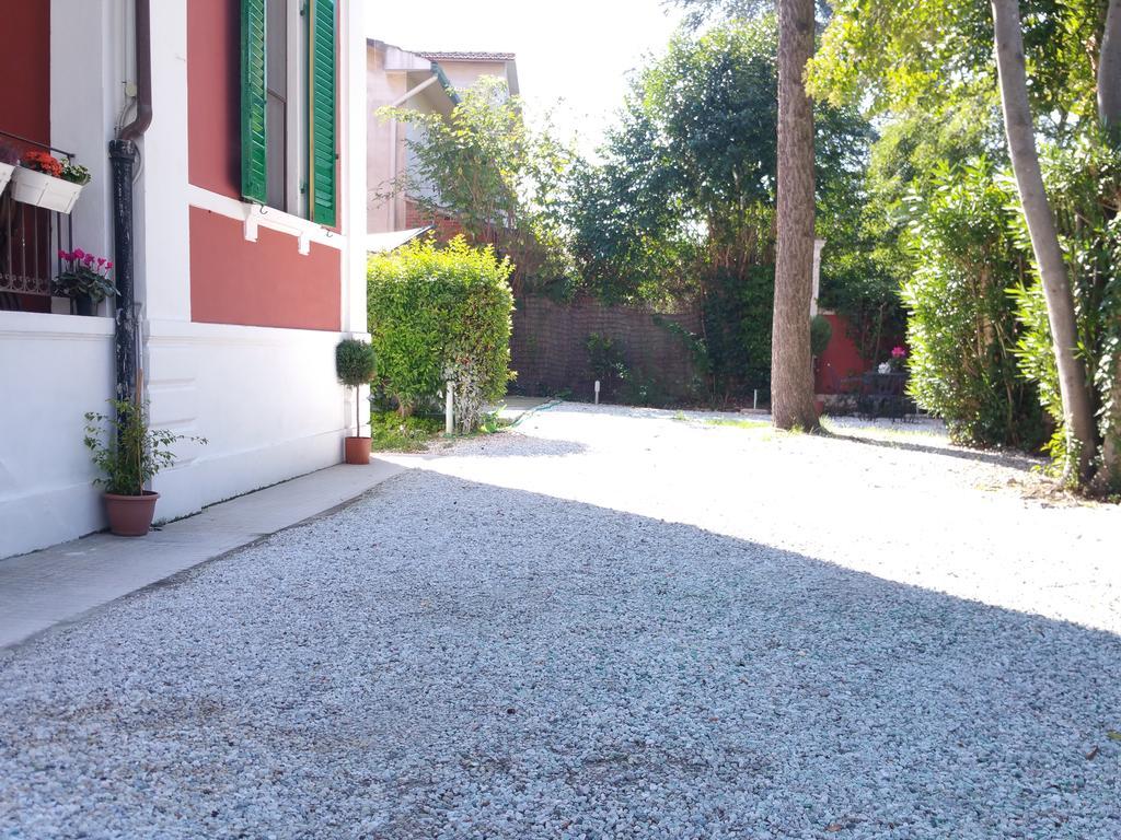 B&B Villa Regina Пиза Екстериор снимка