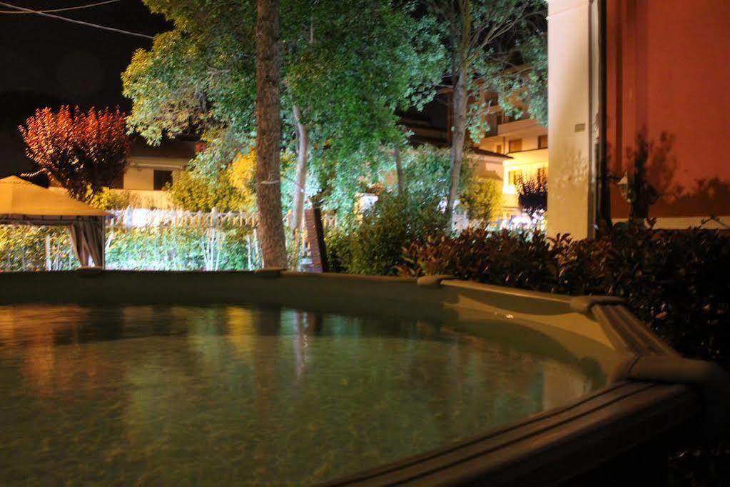 B&B Villa Regina Пиза Екстериор снимка